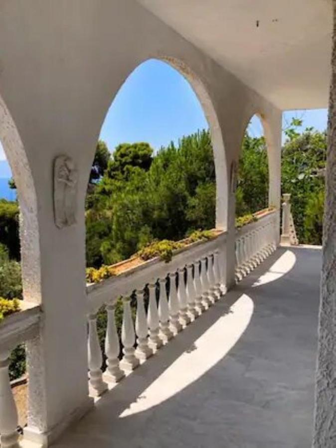 Ferienhaus By The Sea 200m & Sea View With Garden
